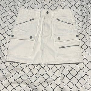 White denim skirt